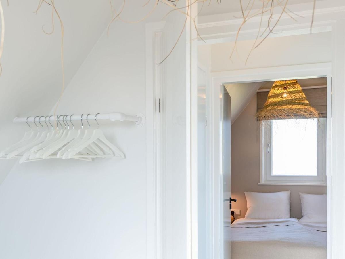 Cosy Holiday Home In Oostkapelle With A Garden Kültér fotó